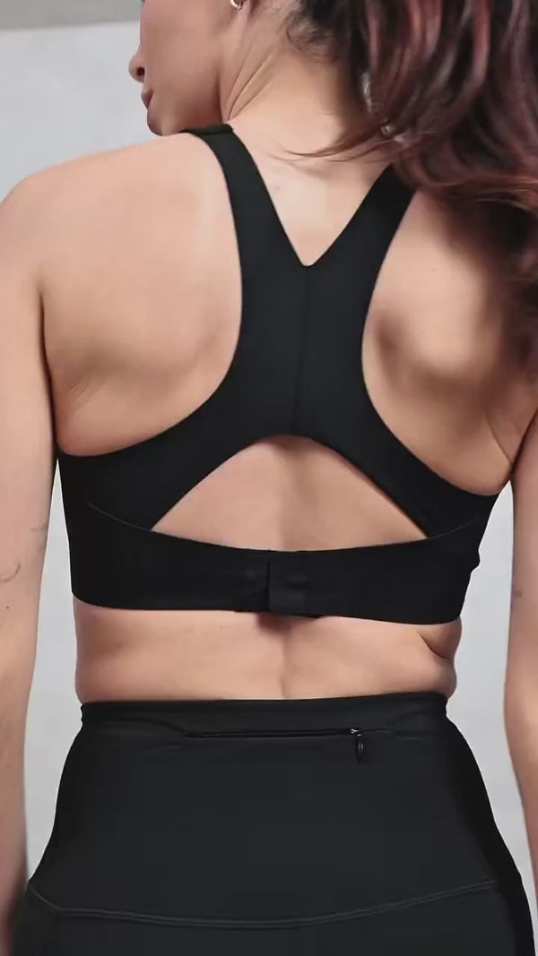 black sustainable womens performance
workout supportive sports bra and compression leggings 